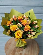 Букет цветов из:  Альстромерии и Розы в Верх-Чебуле