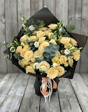 Букет цветов из:  Розы и Лизиантусы в Верх-Чебуле