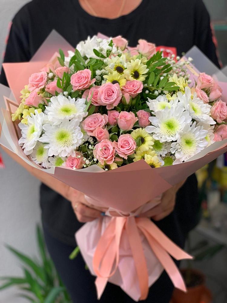 Букет цветов из: Розы и Хризантемы в Верх-Чебуле