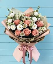 Букет цветов из:  Розы, Альстромерии и Лизиантусы #REPLACE_PRED# Верх-Чебуле