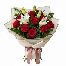 Букет цветов из:  Лилии и Розы в Верх-Чебуле