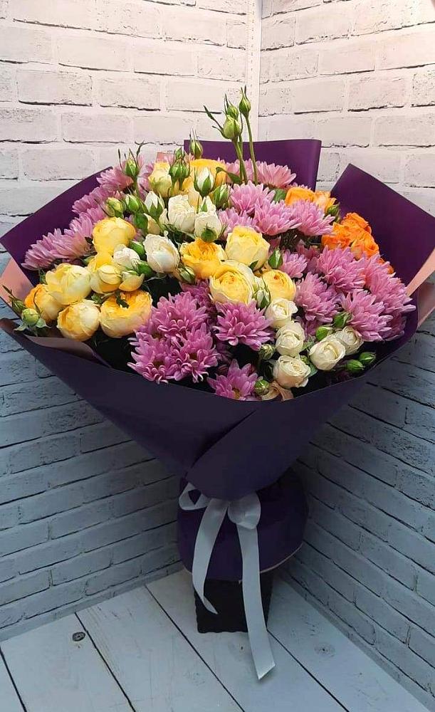 Букет цветов из: Хризантемы и Розы в Верх-Чебуле
