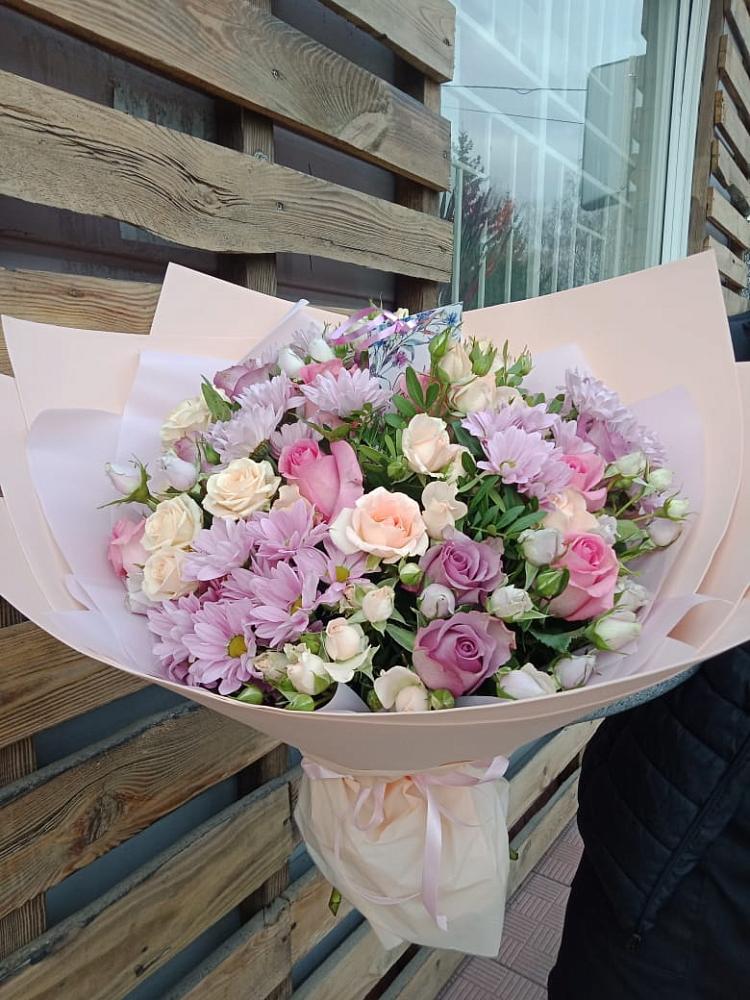 Букет цветов из: Розы и Хризантемы в Верх-Чебуле