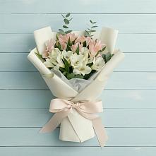 Букет цветов из:  Альстромерии в Верх-Чебуле