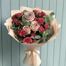 Букет цветов из:  Гвоздики и Розы в Верх-Чебуле