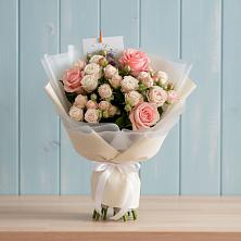Букет цветов из:  Розы в Верх-Чебуле