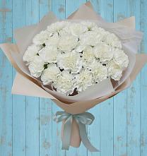 Букет цветов из:  Гвоздики в Верх-Чебуле